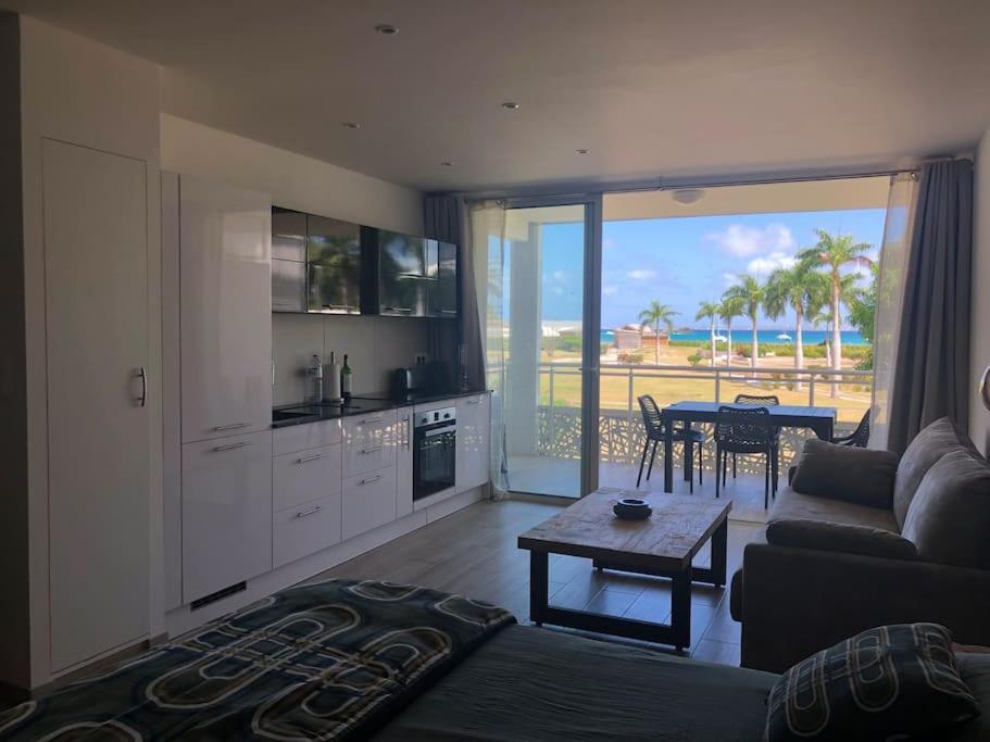 Charmant Studio Avec Vue Mer, Terrasse Anse-Marcel Buitenkant foto